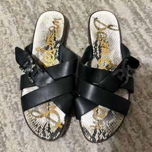 Sam Edelman Ezra Black Leather Logo Medallion Strappy Slide Sandals